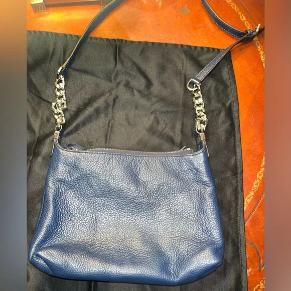 Michael Kors Crossbody - Picture 2 of 7